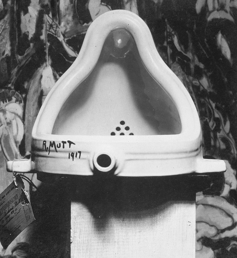 960px-Marcel_Duchamp_1917_Fountain_photograph_by_Alfred_Stieglitz.jpg