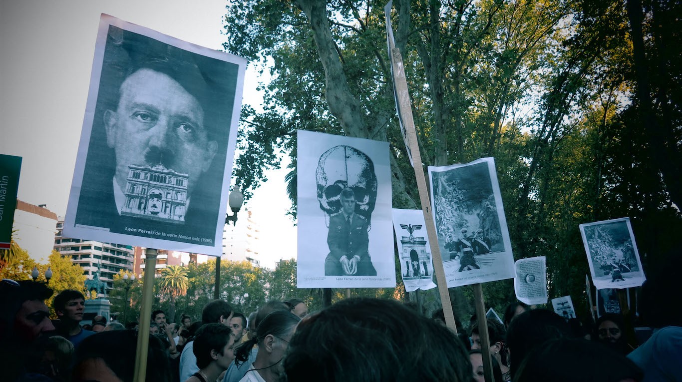 Trabajadores_del_Arte_Rosario_24.03.2016_3.jpg
