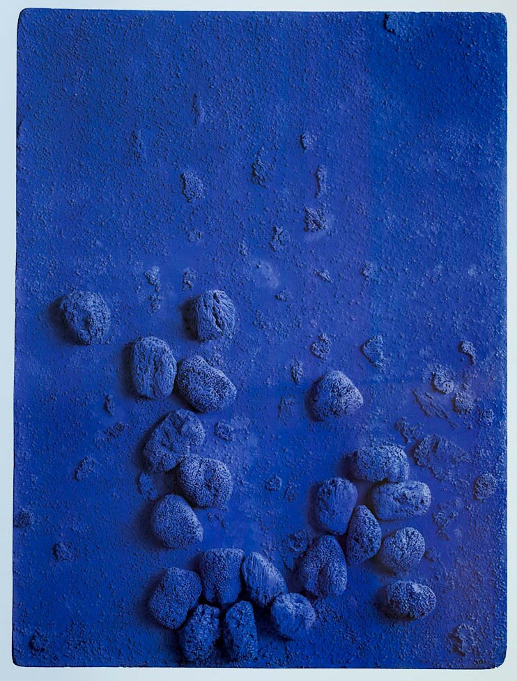 affiche-yves-klein-blue-sponge-relief-re19-1958_copy.jpg