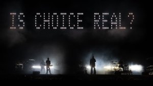 El espejo negro de United Visual Artists