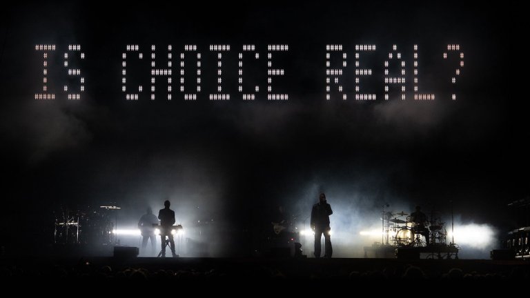 El espejo negro de United Visual Artists