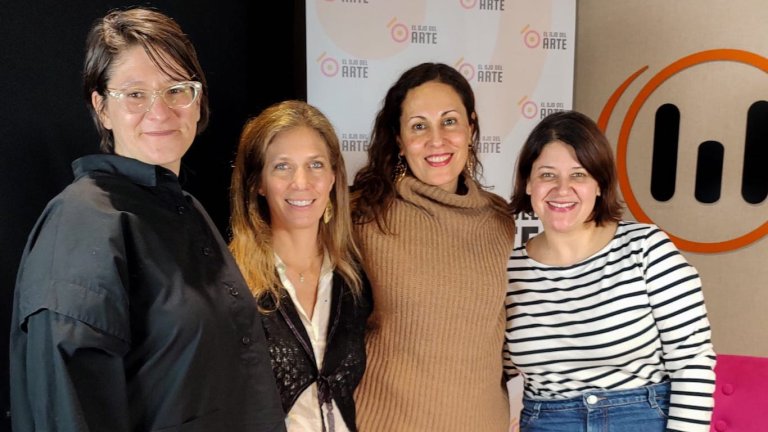 Lucrecia Palacios (Directora Ejecutiva de arteba), María Paula Zacharías (conductora programa de radio El Ojo del Arte), Giseala Asmundo (directora El Ojo del Arte), Daniela Iramain (Responsable de Galerías de arteba)