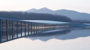 Zaishui Art Museum (China): la pasarela acuática de oriente