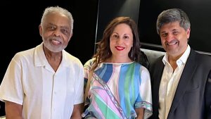 Giblerto Gil, Gisela Asmundo y Marcelo Fígoli en el backstage del show en Movistar Arena.
