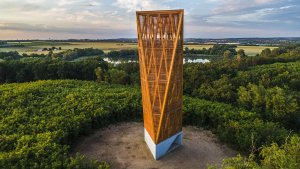Lookout Tower (Hungría): una escalera al cielo