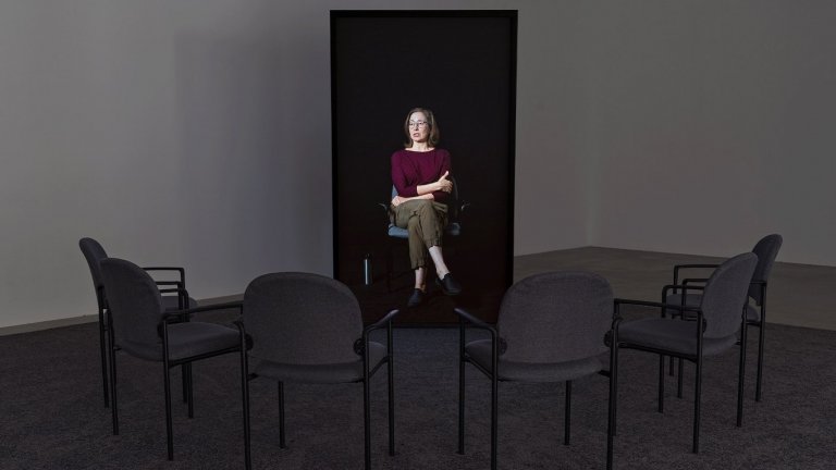 Andrea Fraser: la performance como cuestionamiento del canon