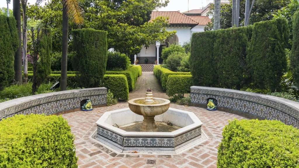 Museo de Arte Español Enrique Larreta