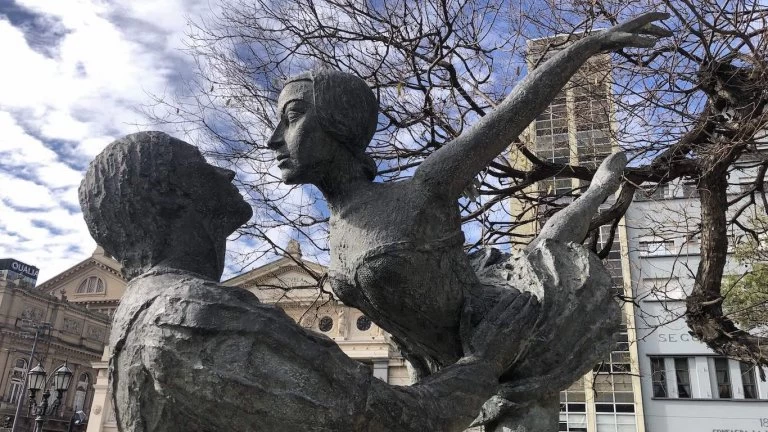 Homenaje al Ballet Nacional, de Carlos de la Cárcova