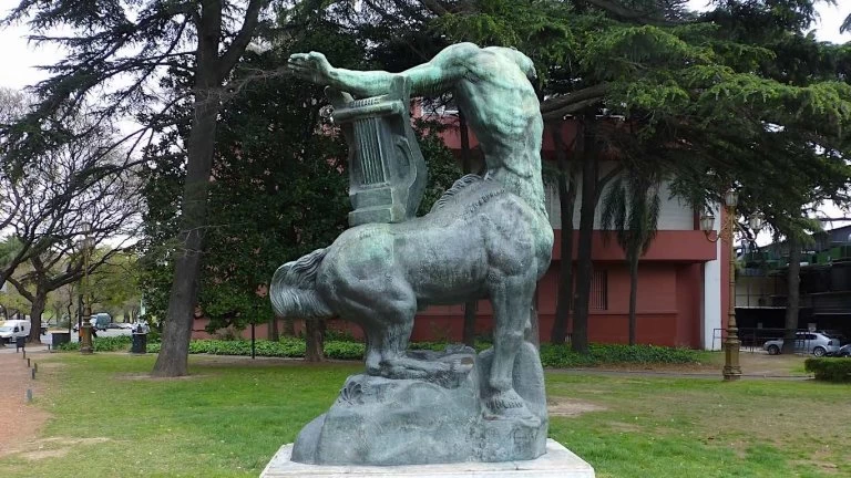 El centauro herido, de Émile Antoine Bourdelle