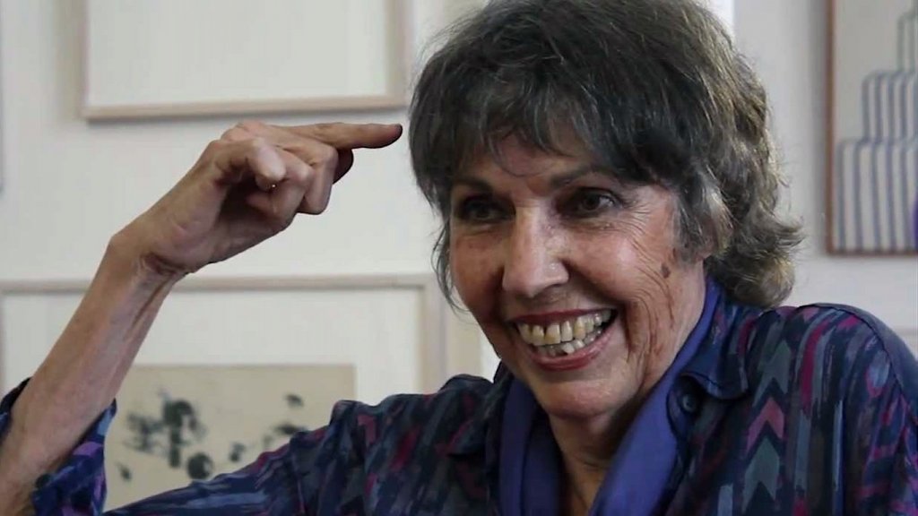 Josefina Robirosa: "Prefiero dejar emerger lo que no sé”