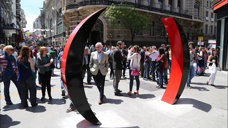Espacio entre paréntesis, de Horacio Zabala
